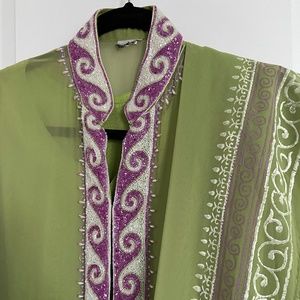 Like new Beaded Pakistani Kameez Tunic & Dupatta